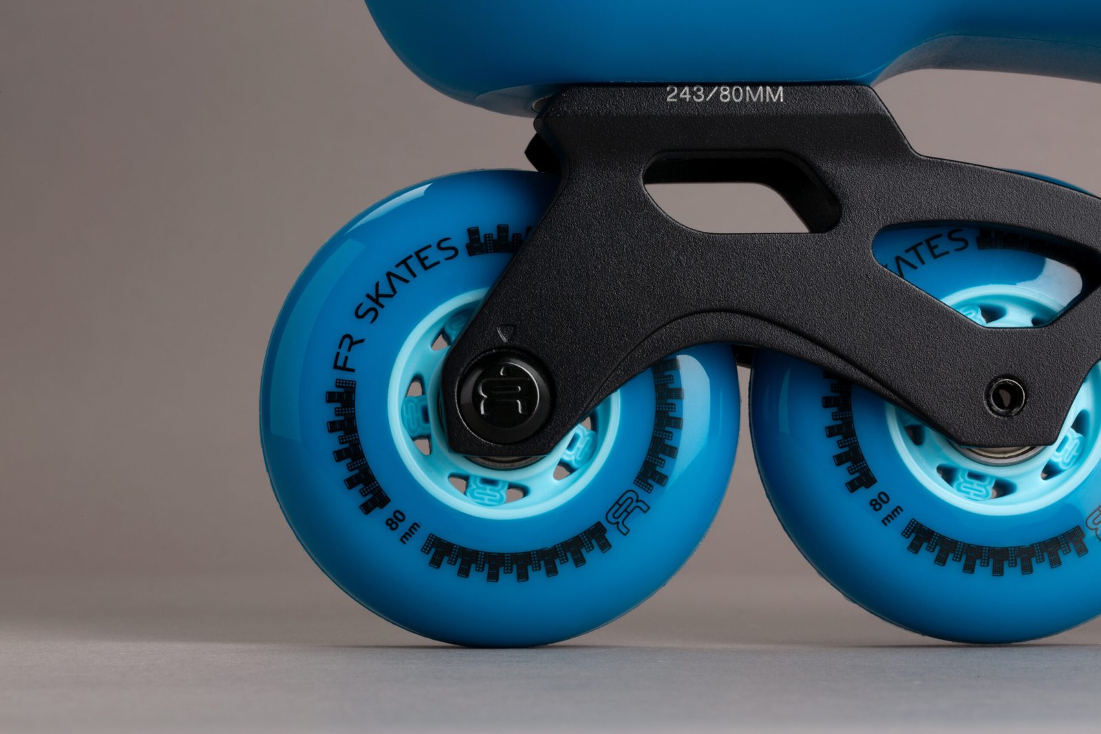 PATINES EN LÍNEA FR FR3 80 BLUE - Imagen 5